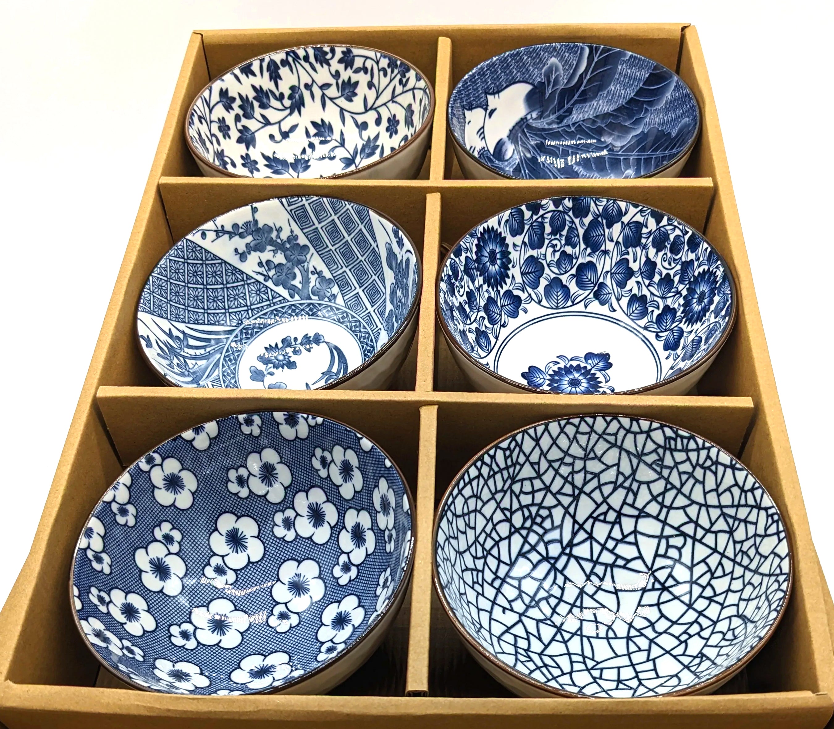 blue and white porcelain bowls